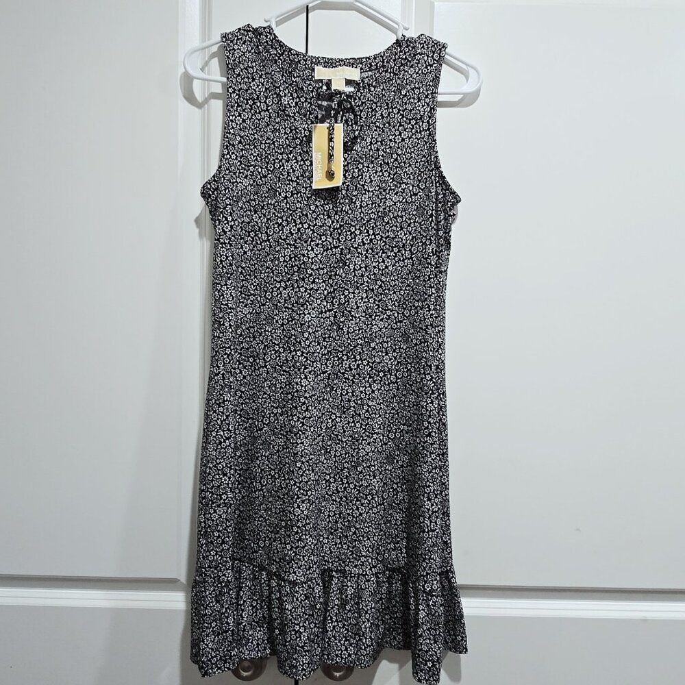 NWT MICHAEL KORS - XS - BLACK WHITE FLORAL TIE FRONT RUFFLED HEM DRESS